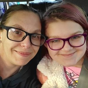 Meet your Posher, Liza